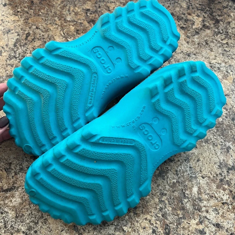 Crocs Islander Pitcrew Boat Shoes Blue Rubber Leather Mens 7 Womens 9